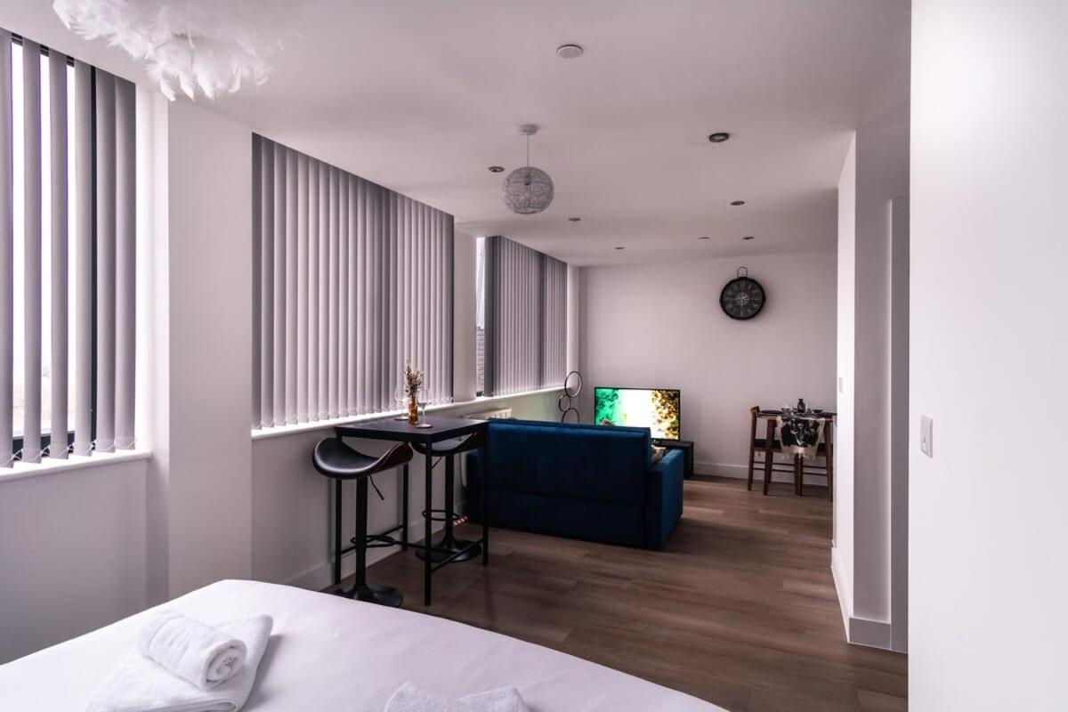 Stay Zeni, Alexandra Rise Manchester Fab Studio Bagian luar foto